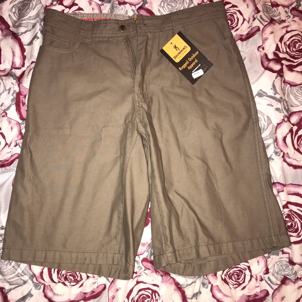 Browning cargo shorts